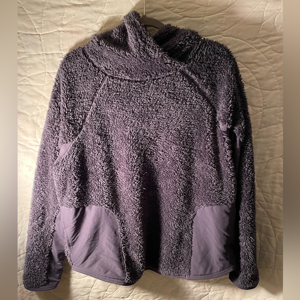 Fuzzy Nike Pullover Size Large Purple